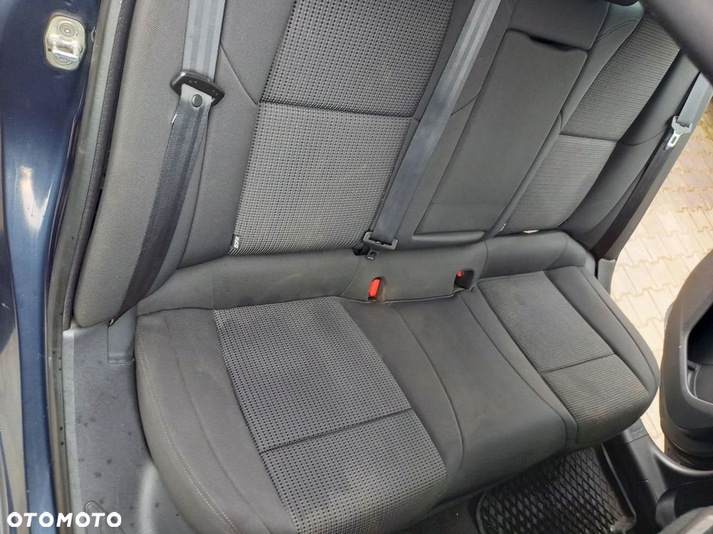 Peugeot 508 błotnik zderzak klapa drzwi kod lakieru KGN silnik 2,0HDi kod RHA skrzynia kod BVM6 - 11