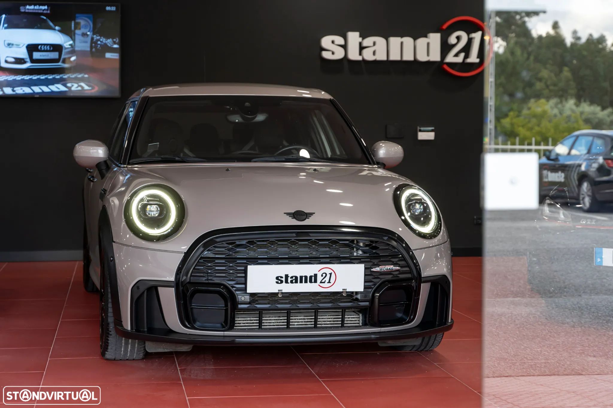 MINI 5 Portas One Auto - 1