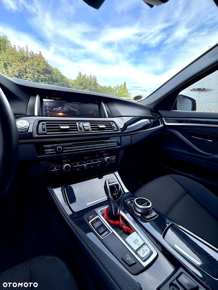 BMW Seria 5 520d - 6