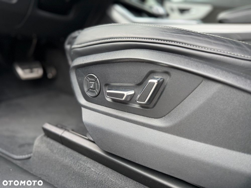Audi Q8 - 21