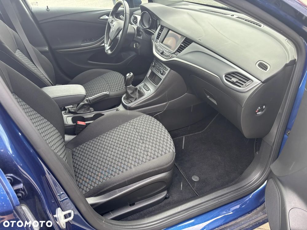 Opel Astra - 12