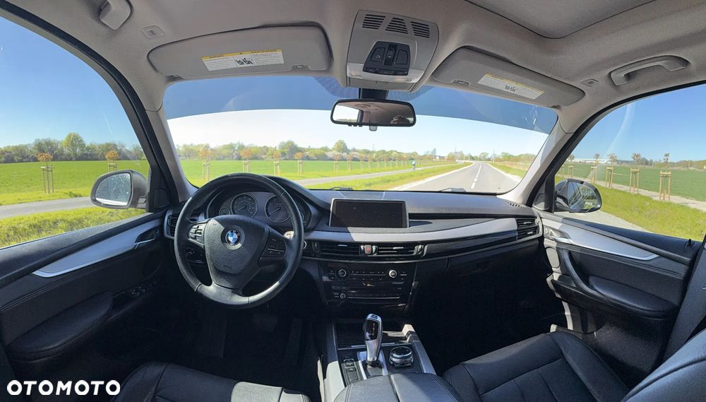 BMW X5 xDrive35i Edition Exclusive - 13
