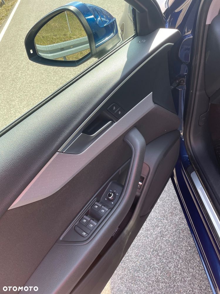 Audi A4 Avant 2.0 TDI S tronic - 11