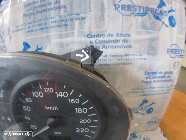 Quadrante 8200261119 RENAULT  CLIO 2 FASE 2 2003 1.5DCI 65CV 3P BRANCO KM/H DIGITAL Apoio Danificado - 2