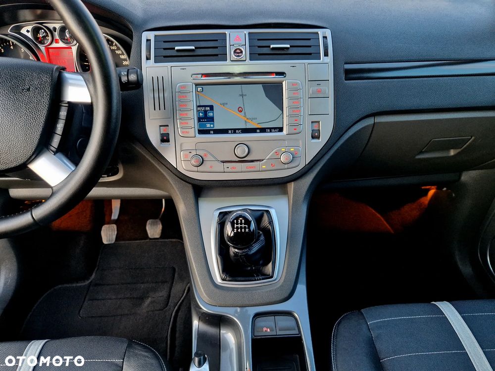 Ford Kuga 2.5 Titanium - 15