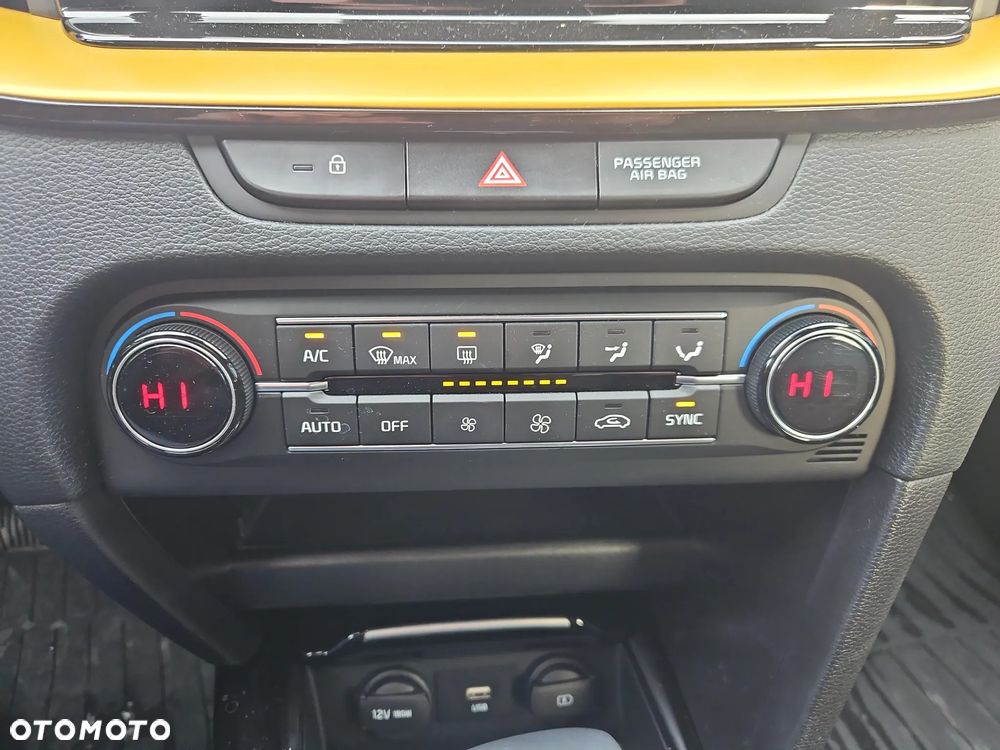 Kia XCeed 1.4 T-GDI L DCT - 17