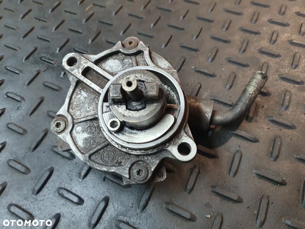 POMPA VACUM D1563C2 CITROEN BERLINGO 1.6 HDI PEUGEOT POSIADAM 2 SZT - 2