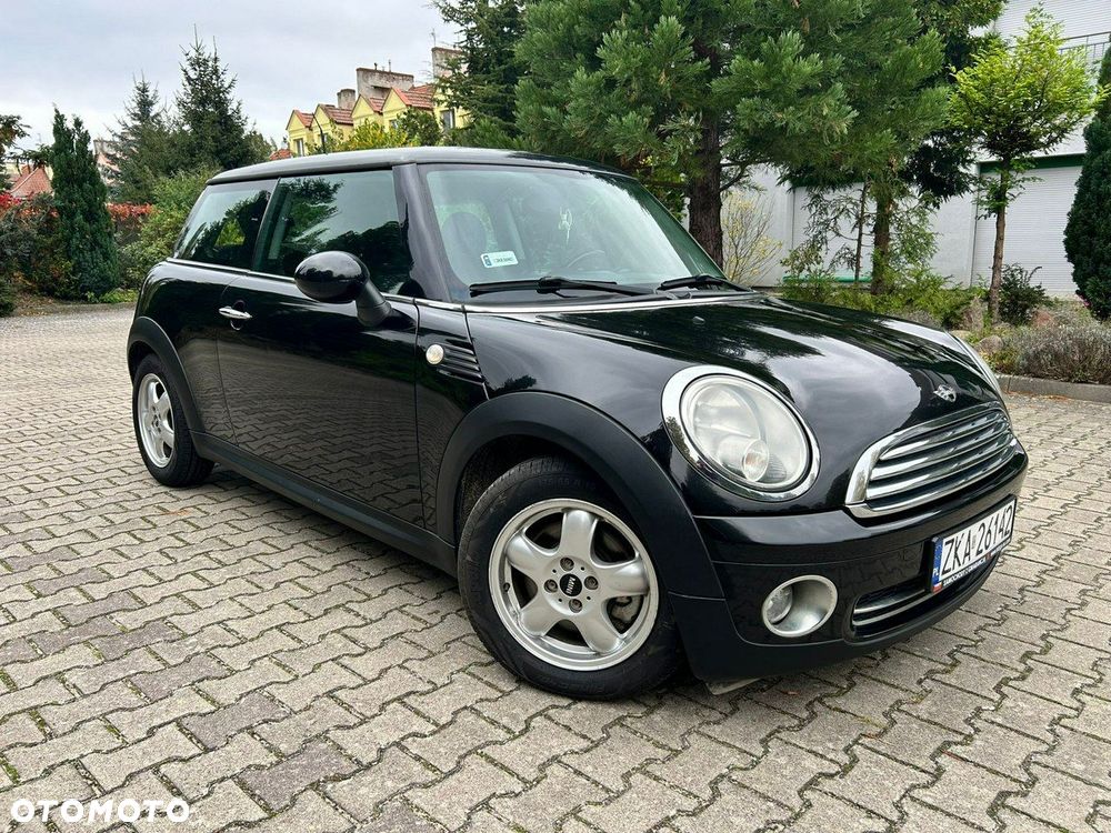 MINI Cooper - 1