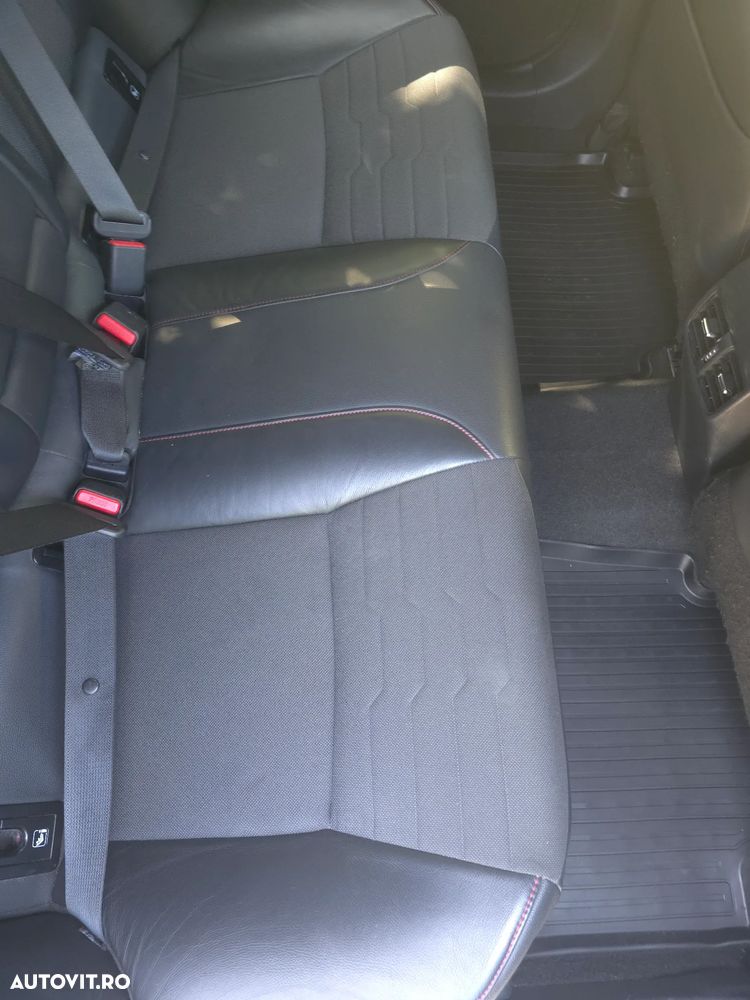 Toyota Corolla - 11
