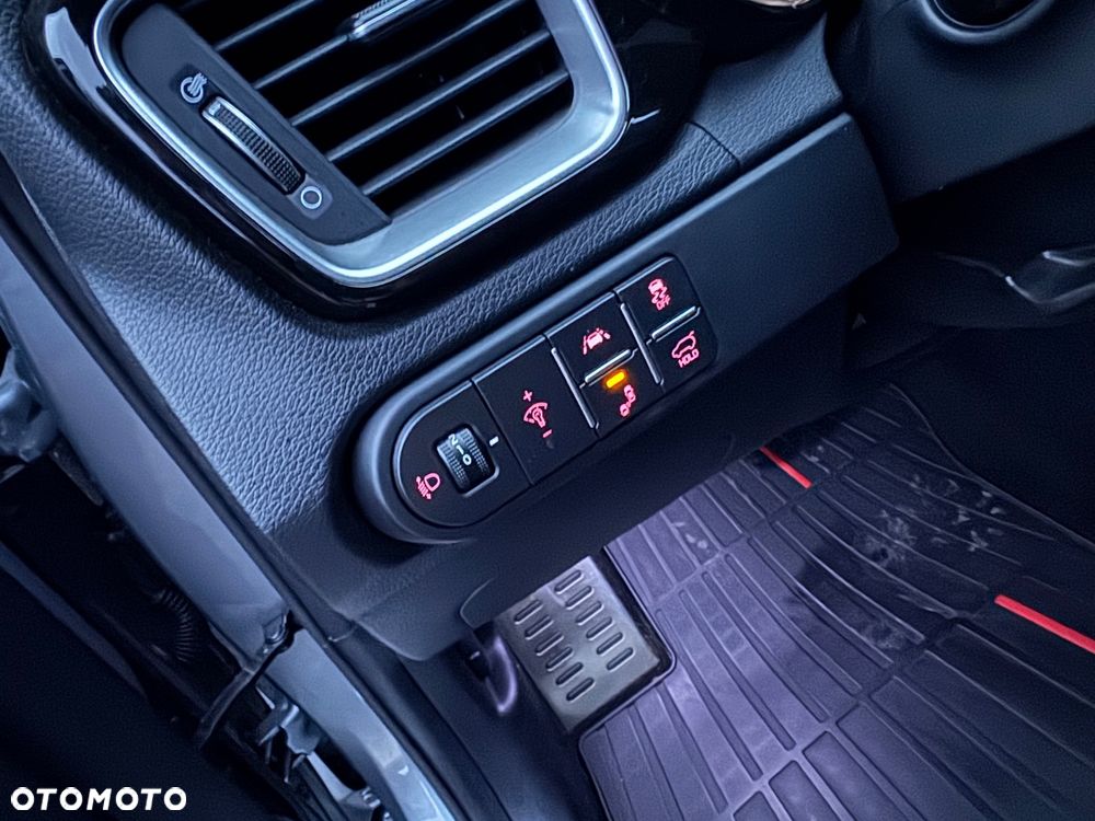 Kia ProCeed 1.6 T-GDI DCT7 OPF GT - 28