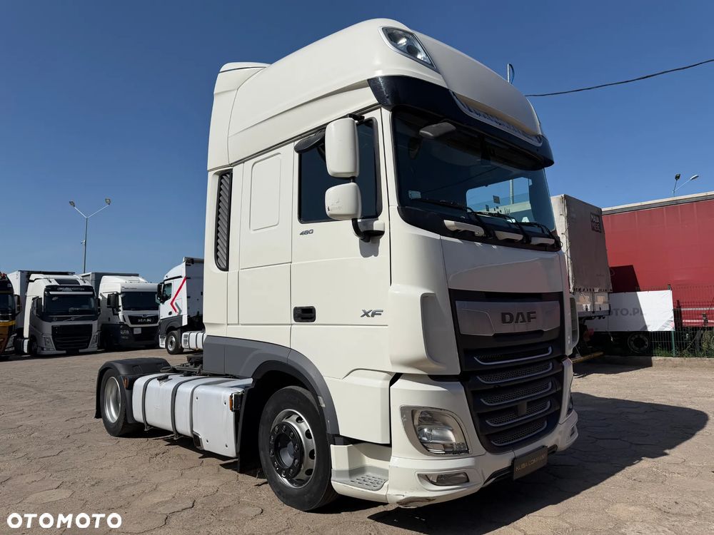 DAF XF 106 480 / MEGA LOW DECK / 709 TYS. KM PRZEBIEGU / NOWY TACHOGRAF / NAJWYŻSZA KABINA SUPER SPACE CAB / LODÓWKA / 2018 ROK !! - 3
