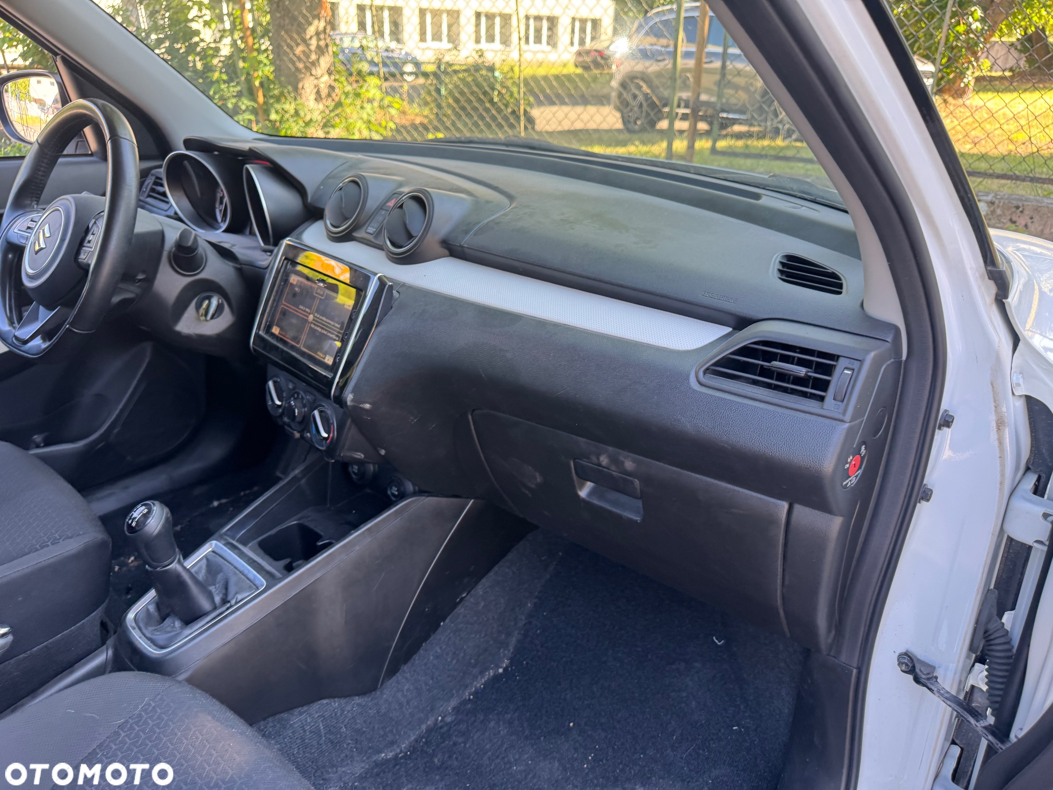 Suzuki Swift - 14