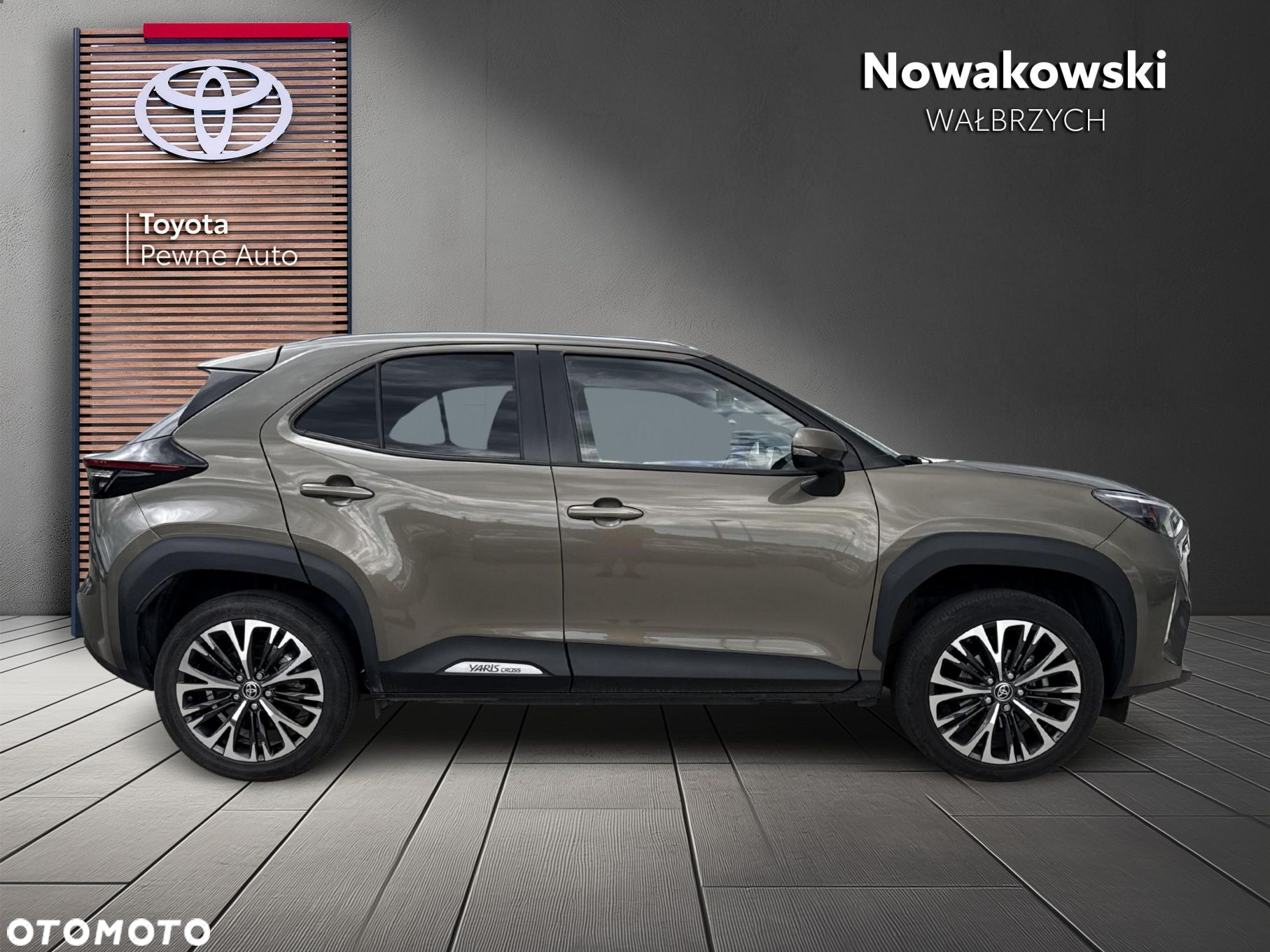 Toyota Yaris Cross Hybrid 1.5 Executive - 6