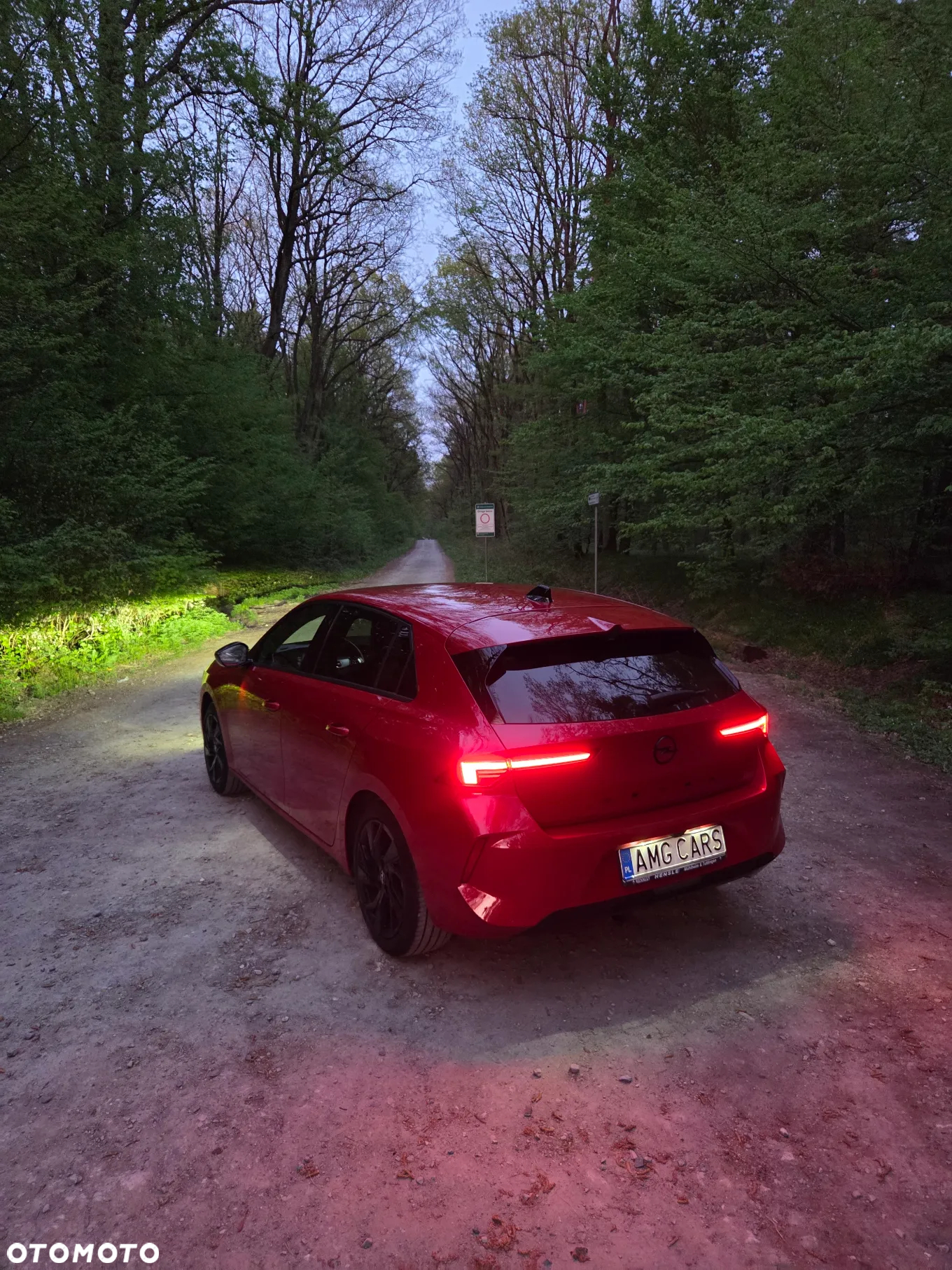 Opel Astra 1.5 D GS Line - 24