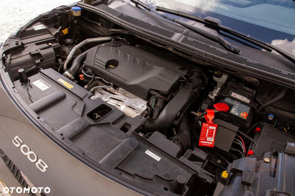 Peugeot 5008 1.6 PureTech GT Pack S&S EAT8 - 24