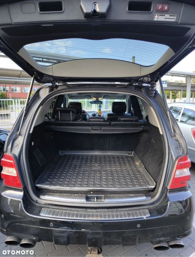 Mercedes-Benz ML - 6