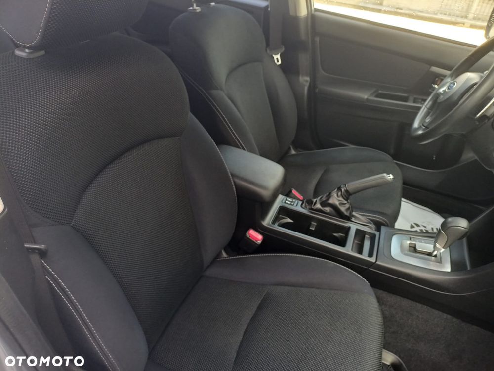 Subaru XV 2.0i Lineartronic Exclusive - 27