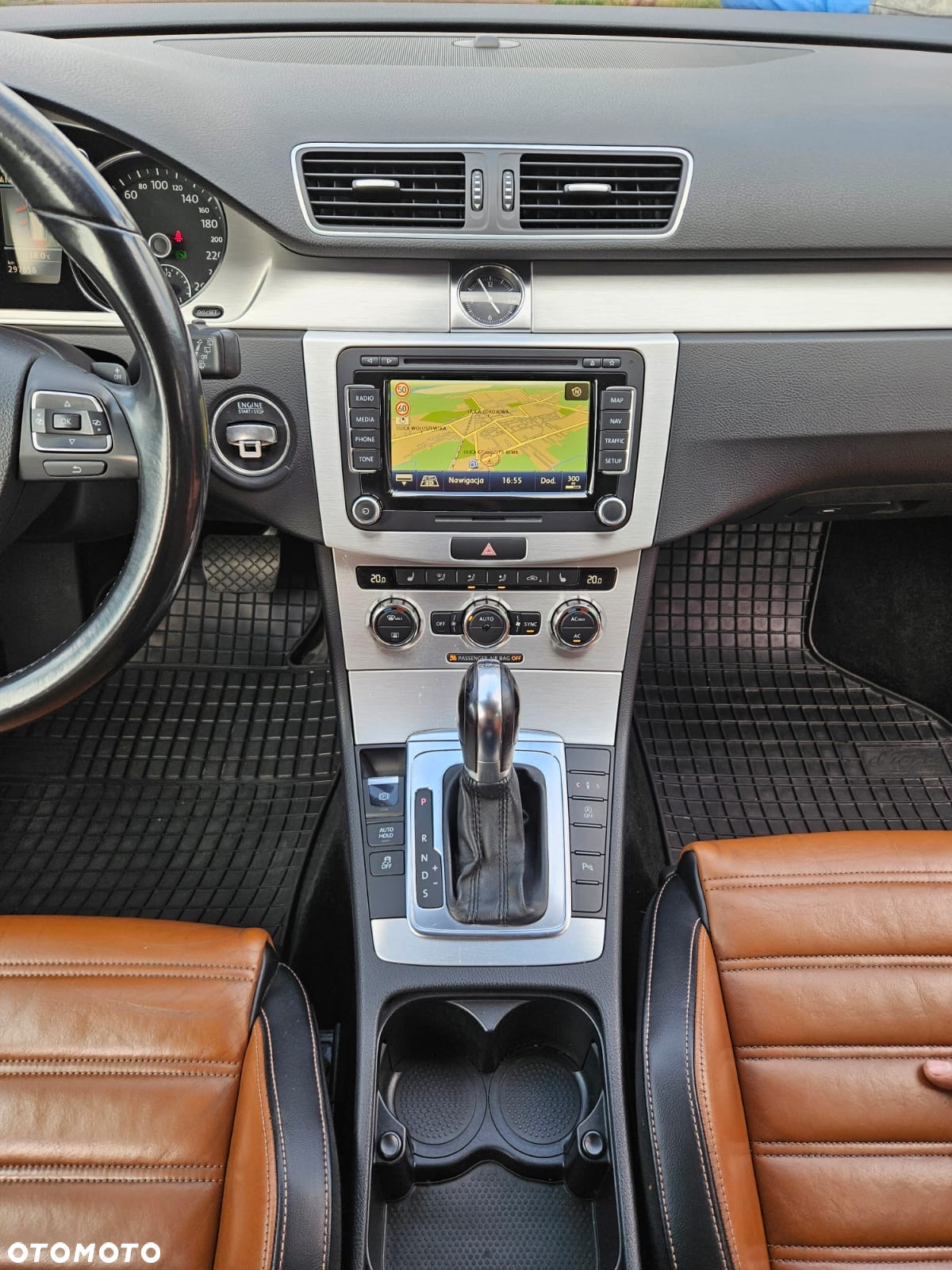 Volkswagen Passat 2.0 TDI Highline DSG - 25