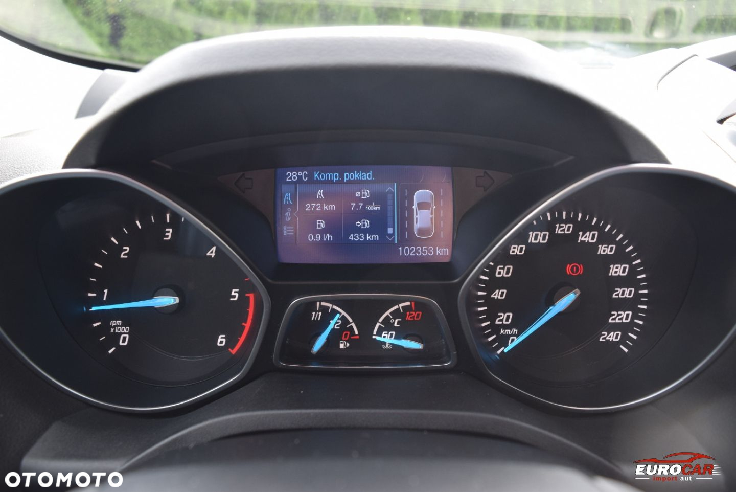 Ford Kuga 2.0 TDCi 2x4 Titanium - 21