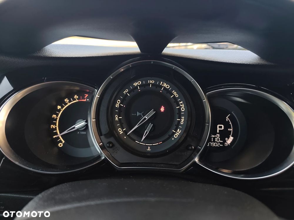 Citroën DS3 PureTech 110 Start & Stop EAT6 OPF CONNECTED CHIC - 9