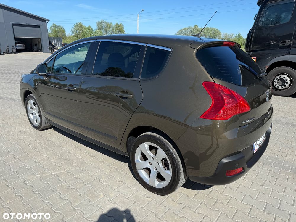 Peugeot 3008 120 VTi Style - 6
