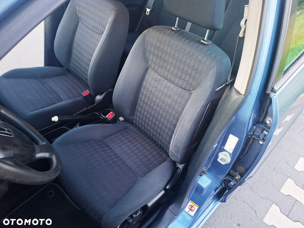 Honda Civic 1.4i S - 9