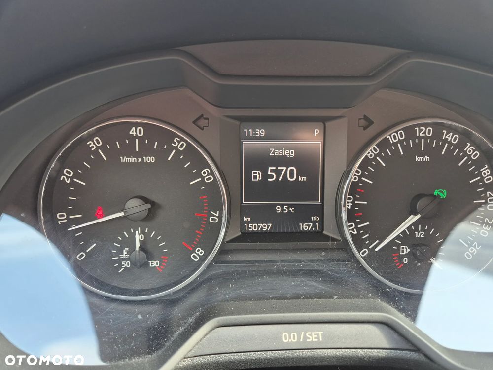 Skoda Octavia 1.4 TSI Elegance DSG - 27
