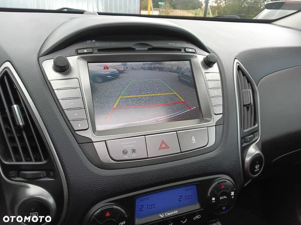 Hyundai ix35 1.6 2WD Fifa World Cup Edition - 22