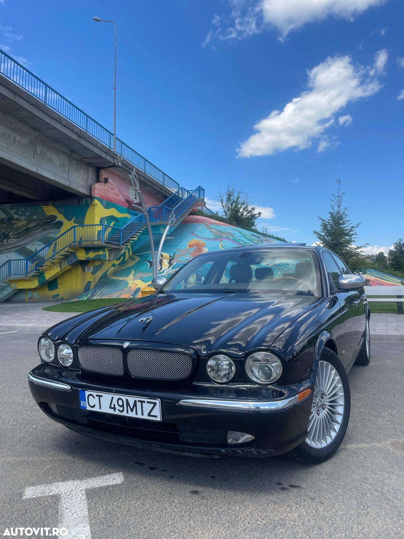 Jaguar XJ - 2