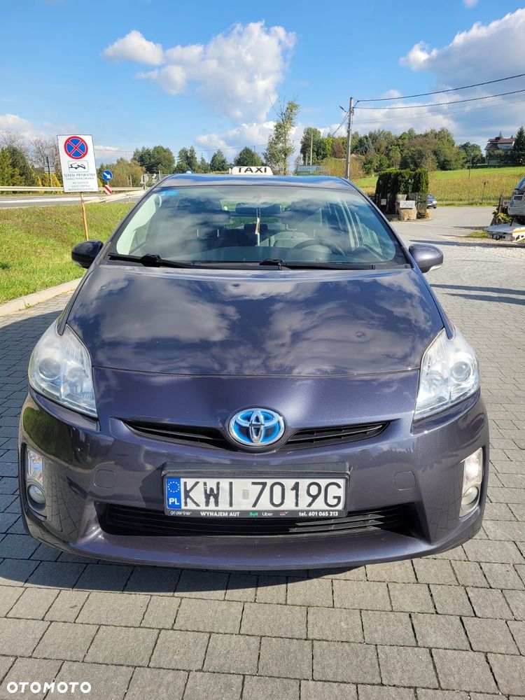 Toyota Prius - 5