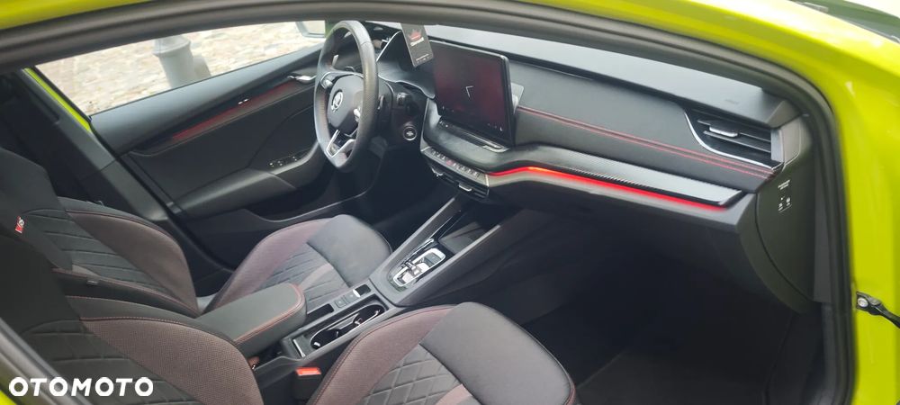 Skoda Octavia 2.0 TSI RS DSG - 14