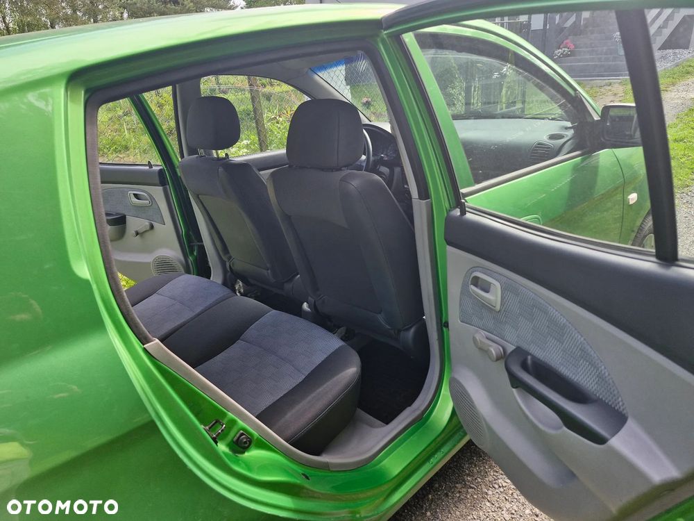 Kia Picanto 1.1 EX - 7