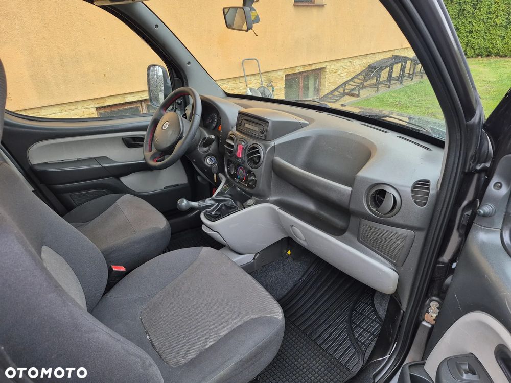 Fiat Doblo 1.9 JTD Dynamic - 13