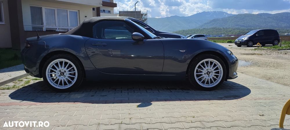 Mazda MX-5 G184 Revolution Top - 10