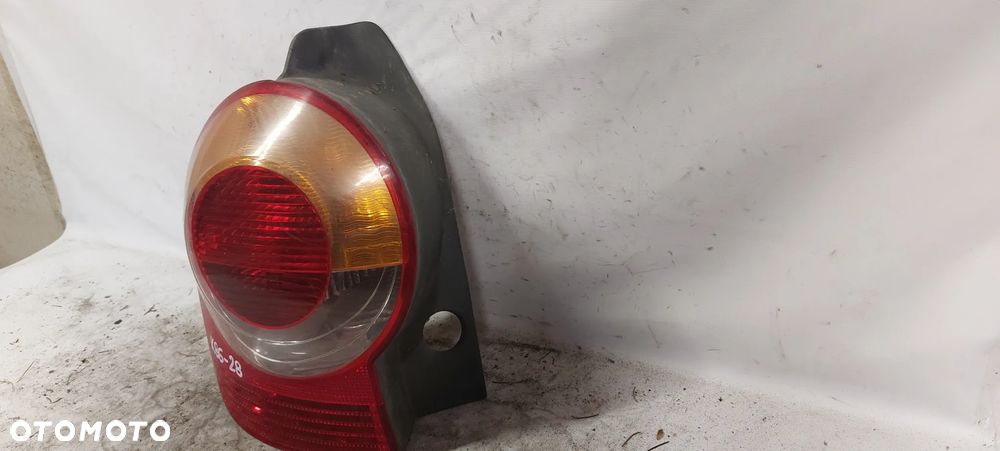 .  TYL TYLNA LAMPA LEWA RENAULT MODUS - 2