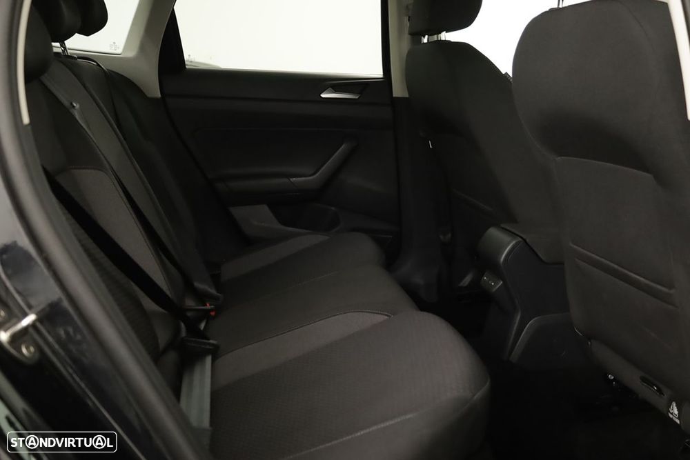 VW Taigo 1.0 TSI Urban DSG - 21