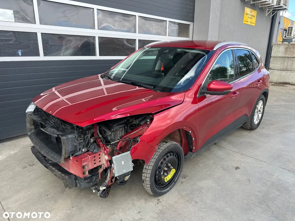 Ford Kuga 2.0 EcoBlue mHEV FWD Titanium - 4