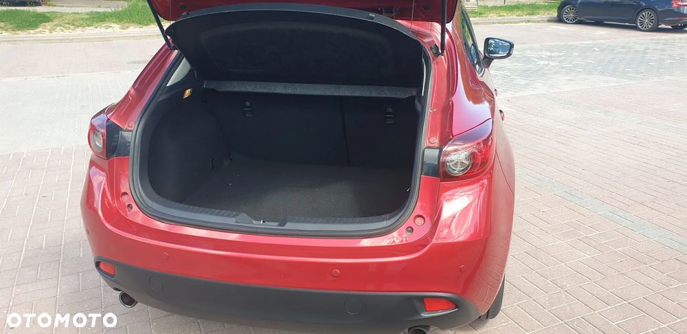 Mazda 3 - 10