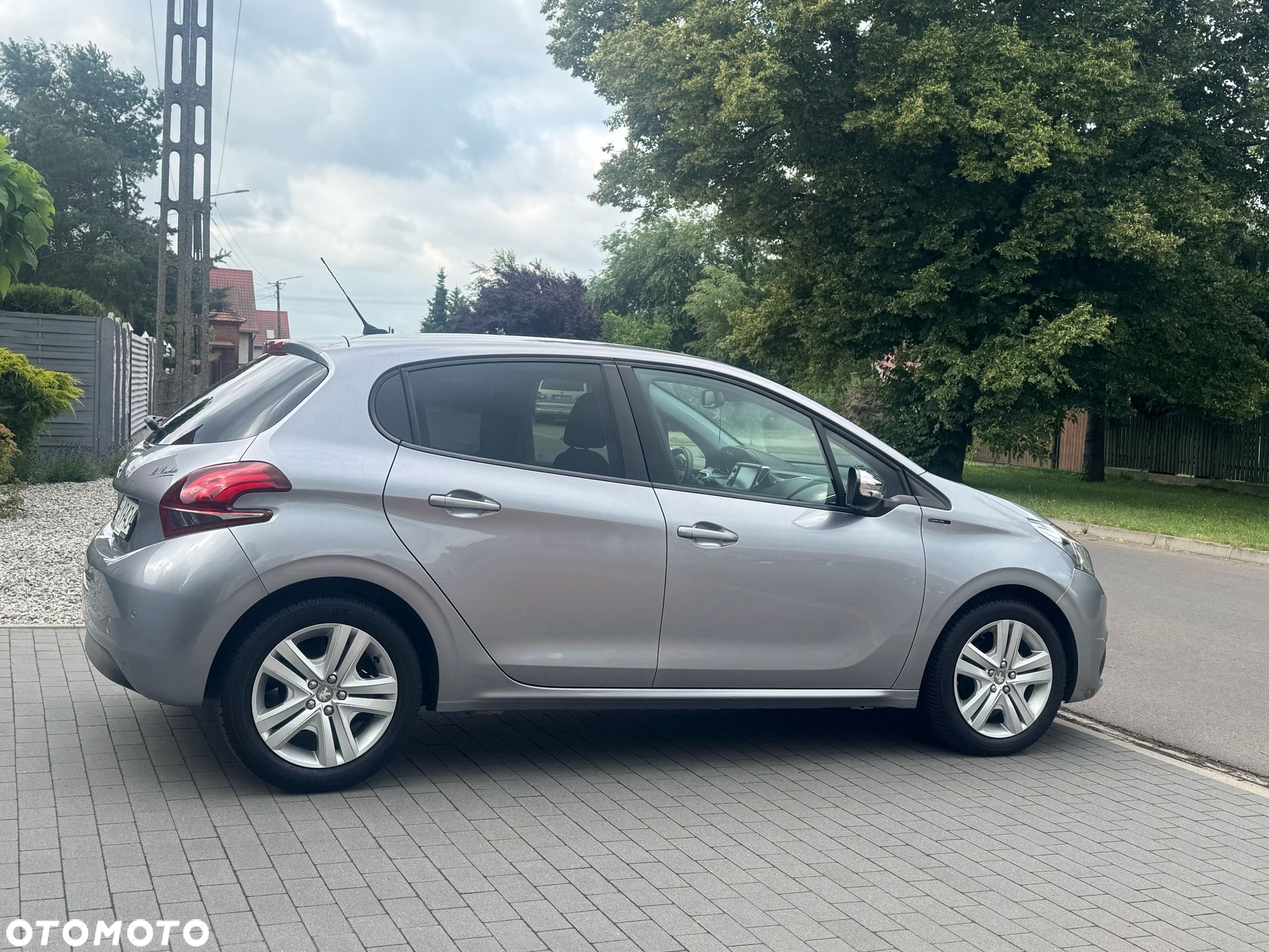 Peugeot 208 PureTech 82 Stop & Start Signature - 6