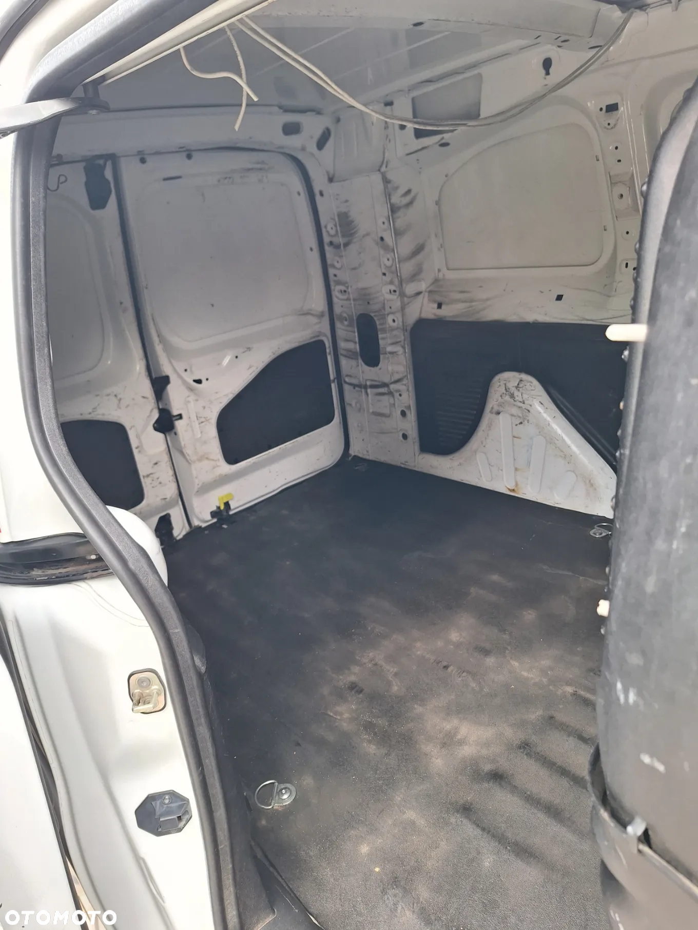 Citroën BERLINGO - 10