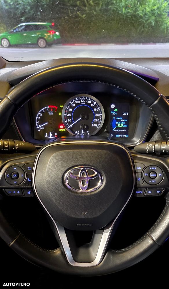 Toyota Corolla 1.8 HSD Business - 27