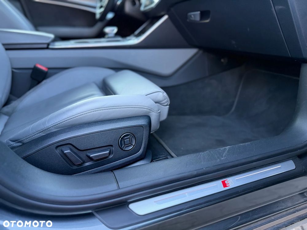 Audi A6 Avant 55 TFSI e quattro S tronic S line - 9