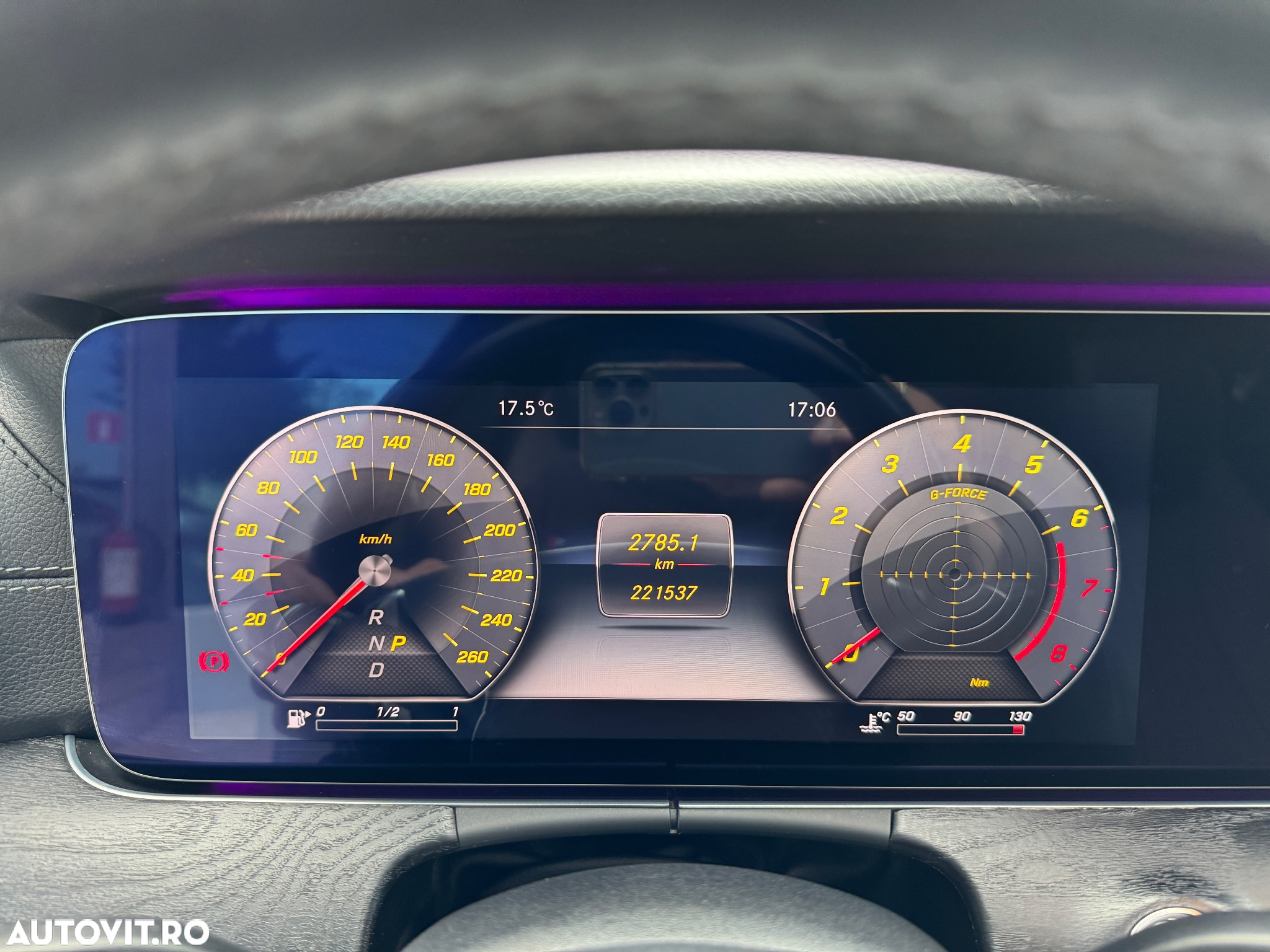 Mercedes-Benz E 200 Coupe 9G-TRONIC AMG Line - 20