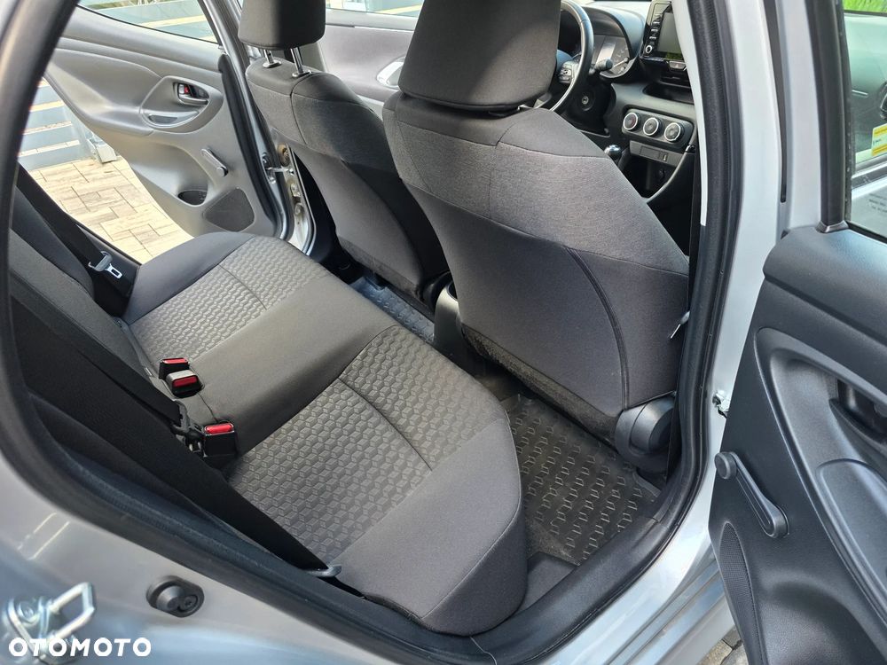 Toyota Yaris 1.0 Comfort - 12