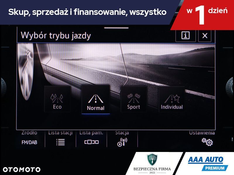 Volkswagen T-Roc - 18