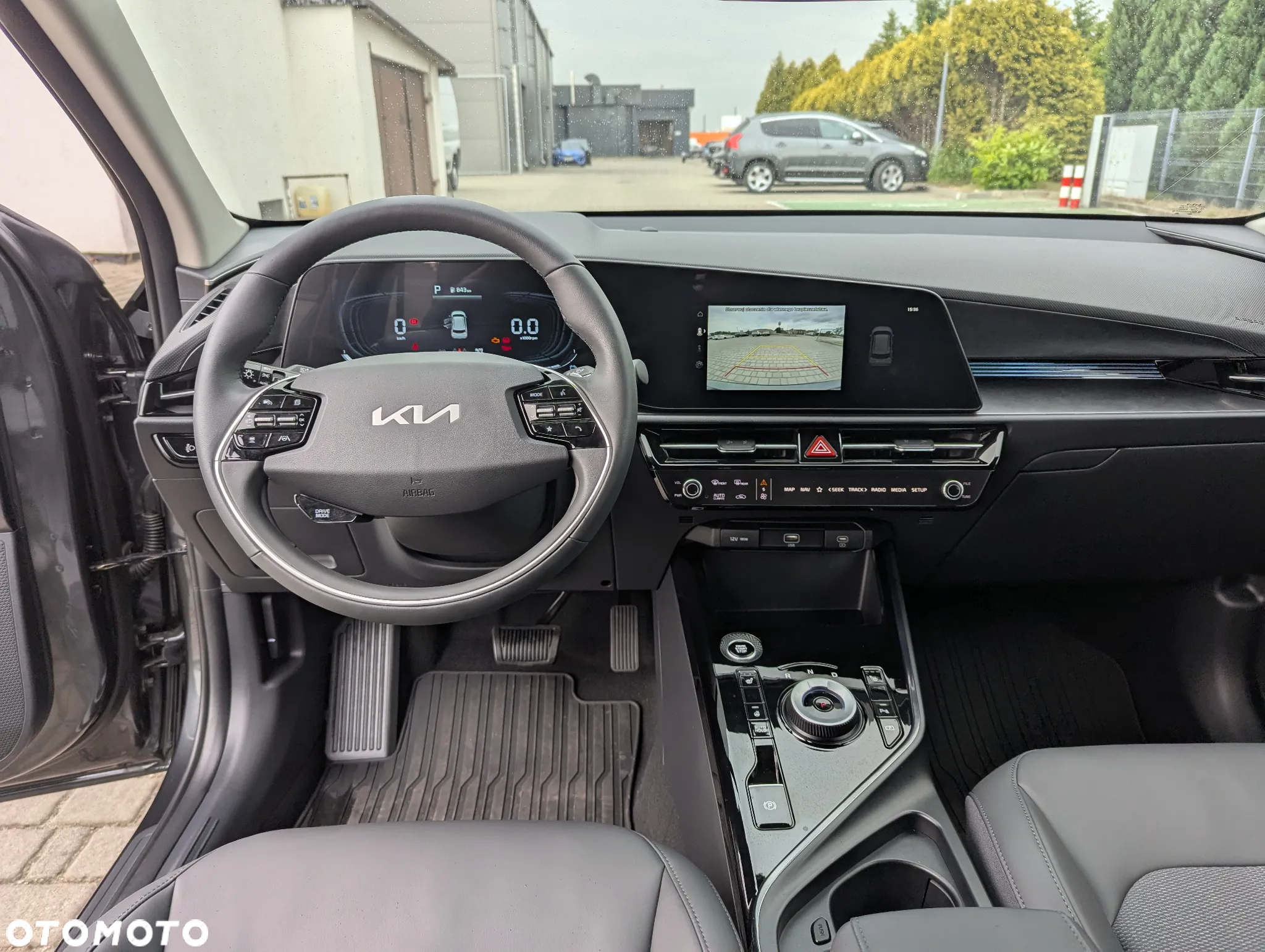 Kia Niro 1.6 GDI Hybrid L - 20