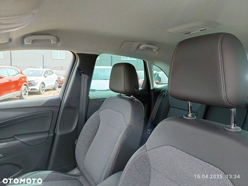 Opel Crossland - 17