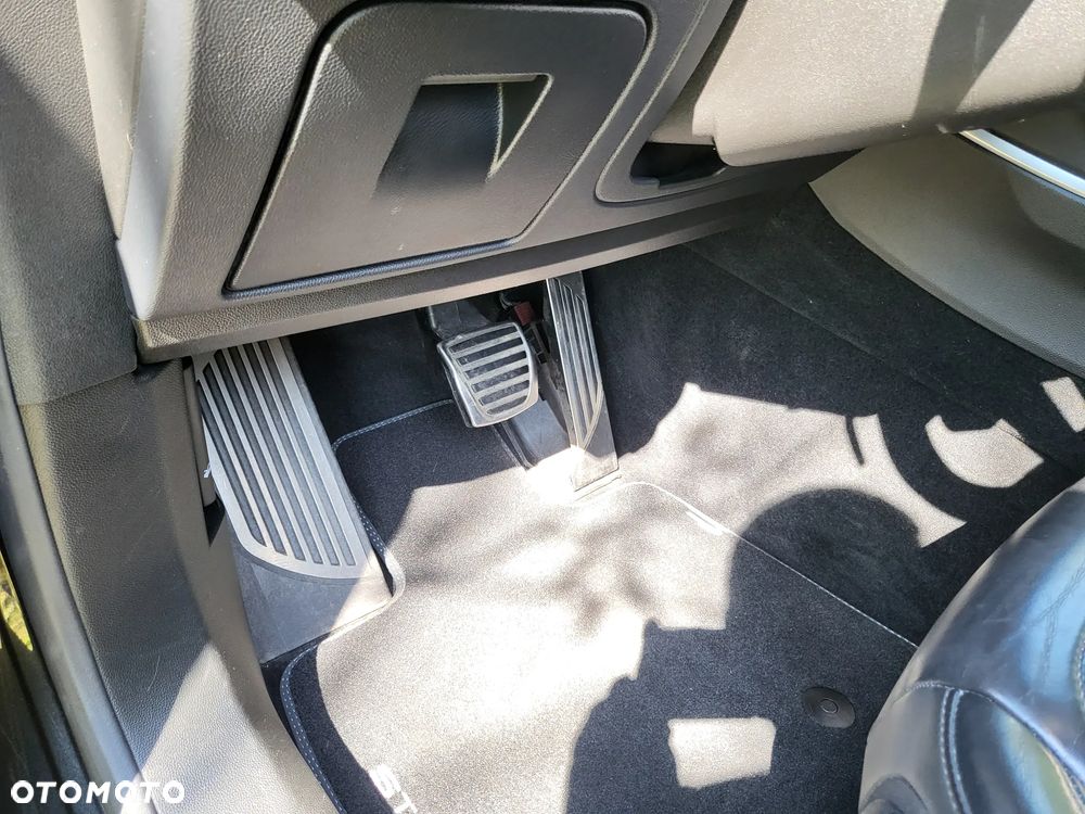 Alfa Romeo Stelvio 2.0 Turbo 16V AT8-Q4 First Edition - 23