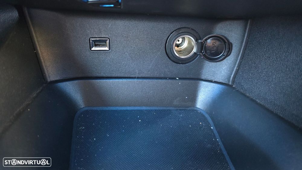 Peugeot 3008 1.5 BlueHDi Active - 39