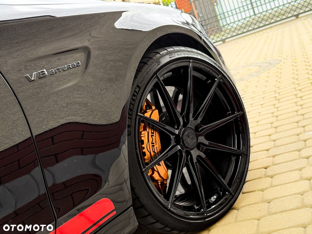 Mercedes-Benz Klasa C AMG 63 S - 13